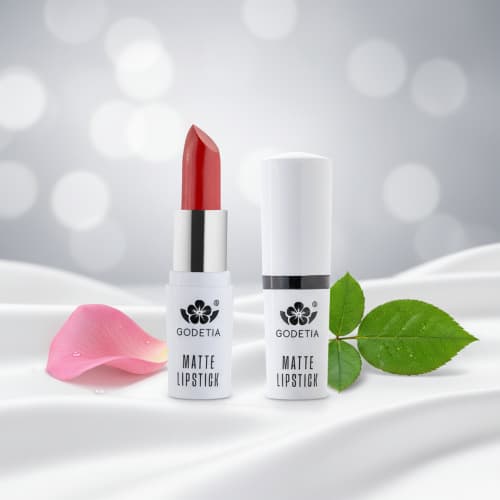 Best long-lasting lipstick from Godetia